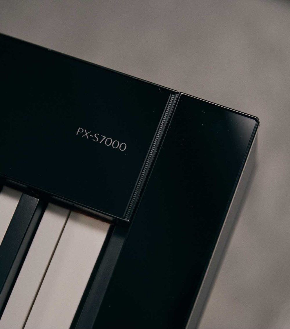 PX-S7000BKC7